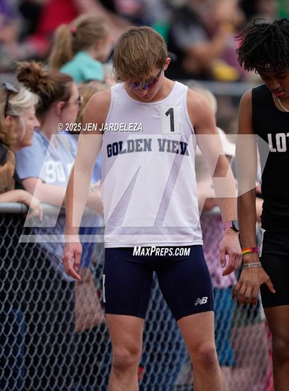 Thumbnail 3 in CHSAA Finals 2A (1600 Meter) photogallery.