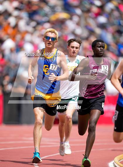Thumbnail 2 in CHSAA Finals 2A (1600 Meter) photogallery.