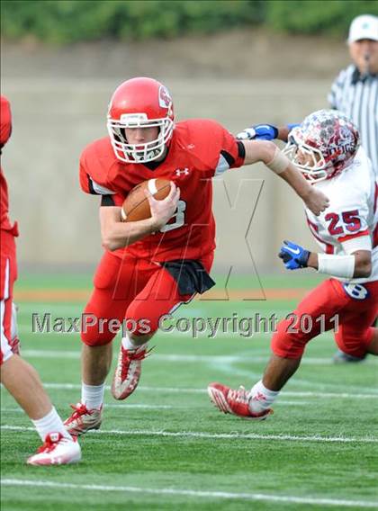 Thumbnail 2 in East Islip vs. Bellport (Section 11 D2 Final) photogallery.