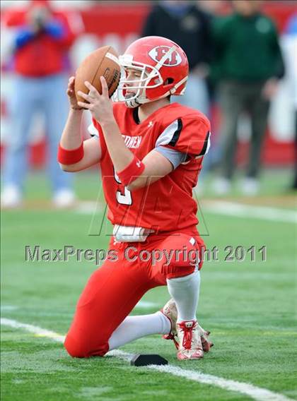 Thumbnail 1 in East Islip vs. Bellport (Section 11 D2 Final) photogallery.