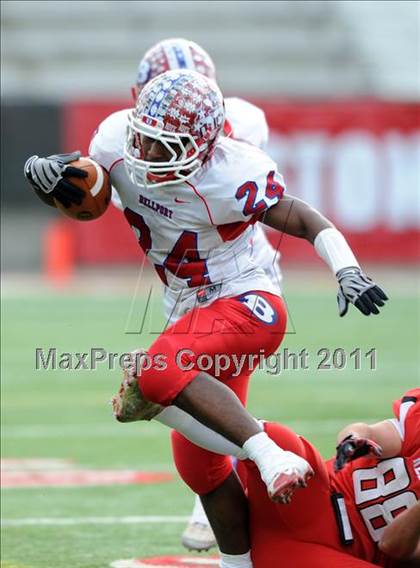 Thumbnail 2 in East Islip vs. Bellport (Section 11 D2 Final) photogallery.