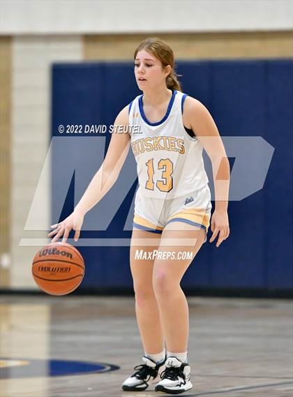 Thumbnail 2 in River Valley vs. Sutter (Sutter Tournament) photogallery.