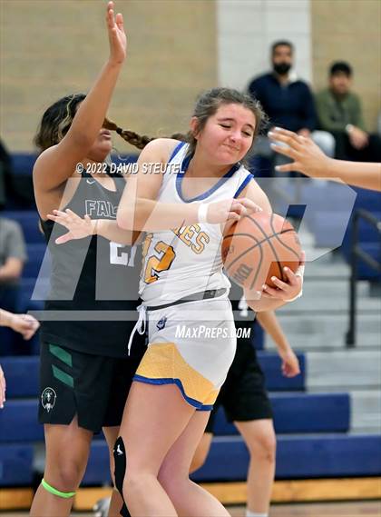 Thumbnail 3 in River Valley vs. Sutter (Sutter Tournament) photogallery.
