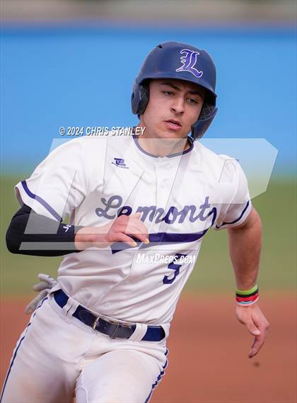 Thumbnail 3 in Lemont vs. Estrella Foothills (Wolves Classic) photogallery.