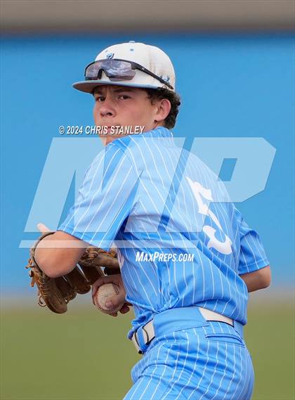 Thumbnail 1 in Lemont vs. Estrella Foothills (Wolves Classic) photogallery.