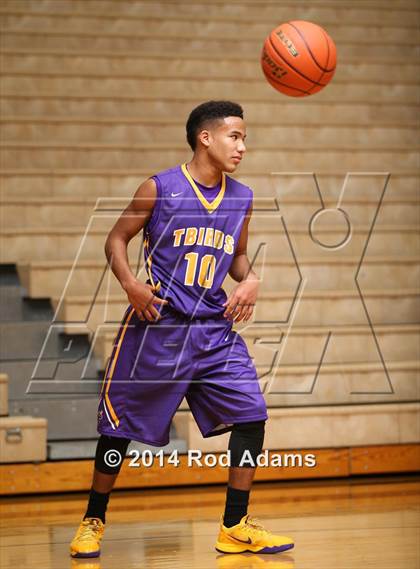 Thumbnail 3 in Bellevue West vs. Millard West  photogallery.