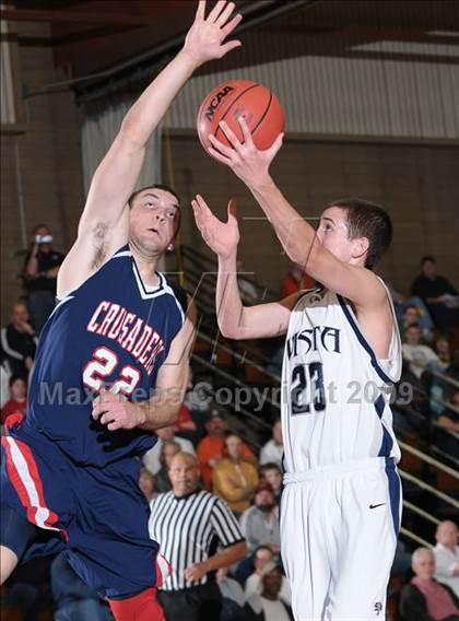 Thumbnail 2 in Vista del Lago vs. Modesto Christian (CIF SJS D4 Playoffs) photogallery.