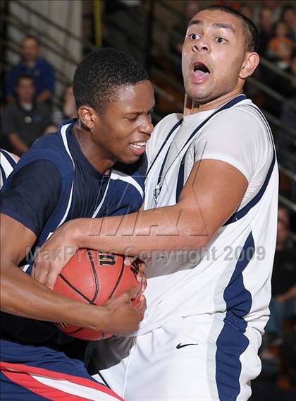 Thumbnail 1 in Vista del Lago vs. Modesto Christian (CIF SJS D4 Playoffs) photogallery.