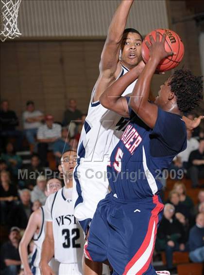 Thumbnail 3 in Vista del Lago vs. Modesto Christian (CIF SJS D4 Playoffs) photogallery.
