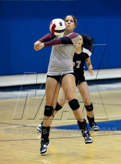 Thumbnail 2 in Ennis @ Corsicana photogallery.