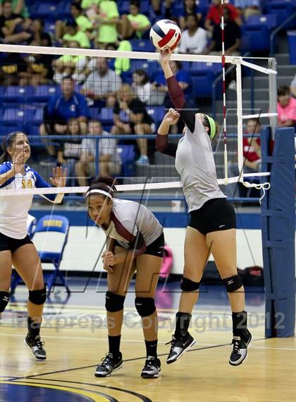 Thumbnail 3 in Ennis @ Corsicana photogallery.