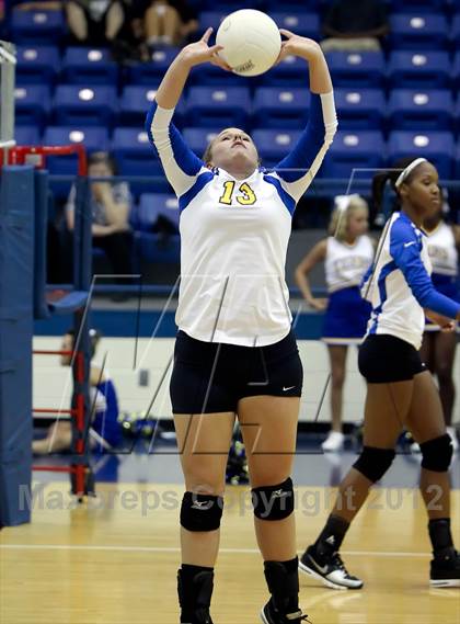 Thumbnail 1 in Ennis @ Corsicana photogallery.