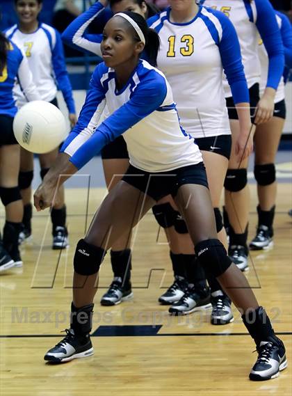 Thumbnail 2 in Ennis @ Corsicana photogallery.