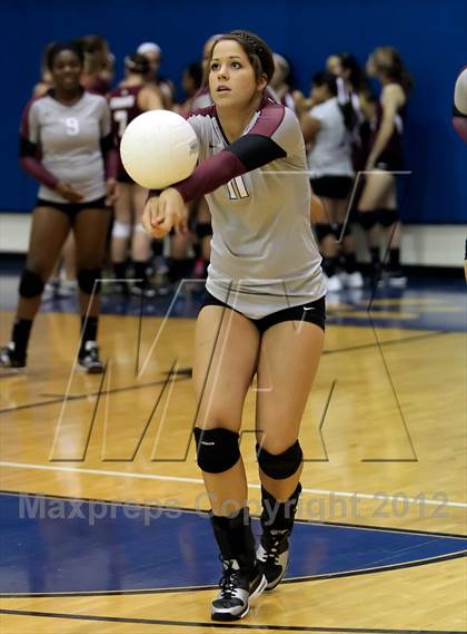 Thumbnail 1 in Ennis @ Corsicana photogallery.