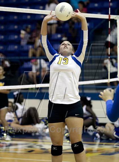Thumbnail 1 in Ennis @ Corsicana photogallery.