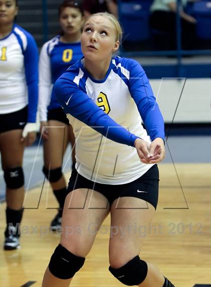 Thumbnail 2 in Ennis @ Corsicana photogallery.