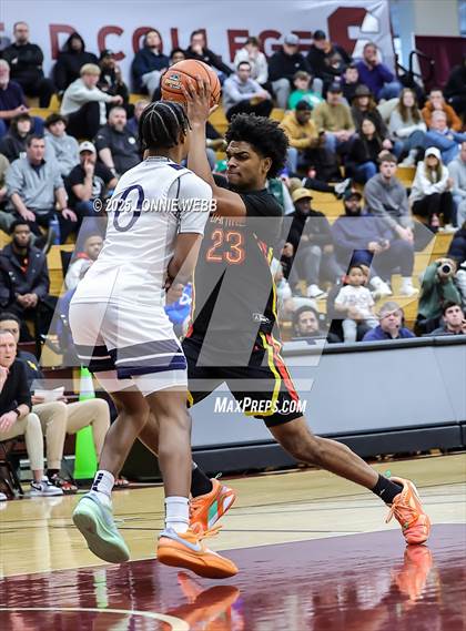 Thumbnail 1 in Oak Hill Academy vs. Brewster Academy National (Army National Guard Hoophall Classic) photogallery.