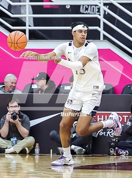 Thumbnail 2 in Oak Hill Academy vs. Brewster Academy National (Army National Guard Hoophall Classic) photogallery.