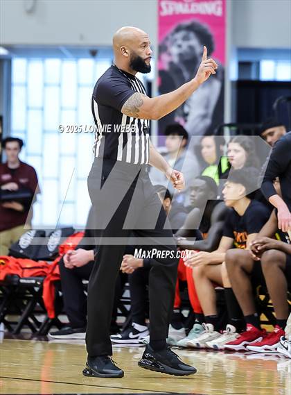 Thumbnail 2 in Oak Hill Academy vs. Brewster Academy National (Army National Guard Hoophall Classic) photogallery.