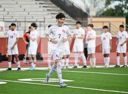 Thumbnail 1 in A&M Consolidated vs. East View (UIL 5A Region III Area Round) photogallery.