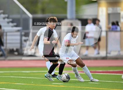 Thumbnail 1 in A&M Consolidated vs. East View (UIL 5A Region III Area Round) photogallery.