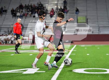Thumbnail 2 in A&M Consolidated vs. East View (UIL 5A Region III Area Round) photogallery.