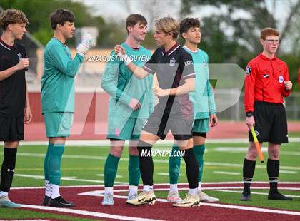Thumbnail 3 in A&M Consolidated vs. East View (UIL 5A Region III Area Round) photogallery.
