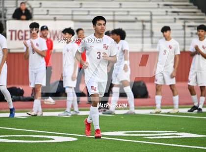Thumbnail 3 in A&M Consolidated vs. East View (UIL 5A Region III Area Round) photogallery.