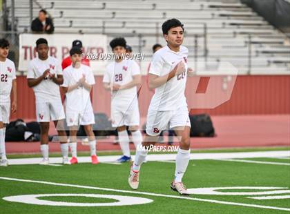 Thumbnail 1 in A&M Consolidated vs. East View (UIL 5A Region III Area Round) photogallery.