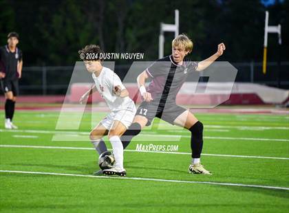 Thumbnail 2 in A&M Consolidated vs. East View (UIL 5A Region III Area Round) photogallery.