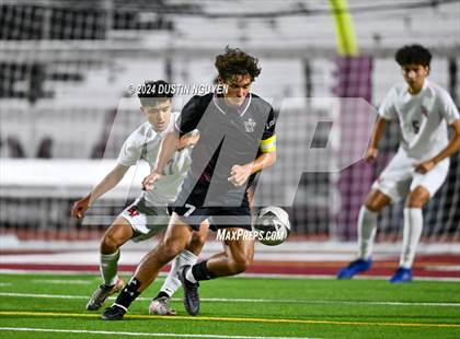Thumbnail 3 in A&M Consolidated vs. East View (UIL 5A Region III Area Round) photogallery.