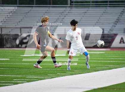 Thumbnail 2 in A&M Consolidated vs. East View (UIL 5A Region III Area Round) photogallery.