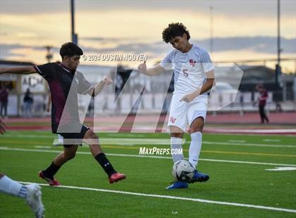 Thumbnail 1 in A&M Consolidated vs. East View (UIL 5A Region III Area Round) photogallery.