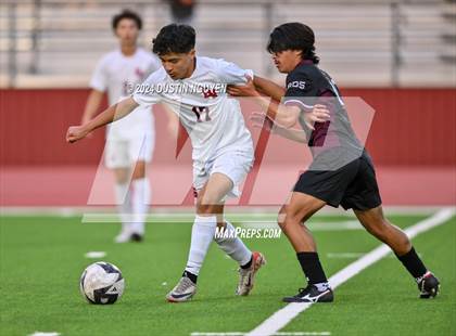 Thumbnail 2 in A&M Consolidated vs. East View (UIL 5A Region III Area Round) photogallery.