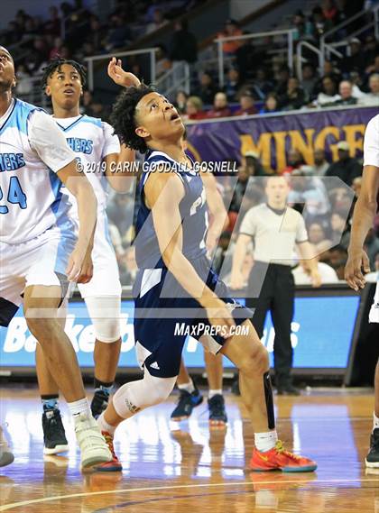 Thumbnail 2 in Washington County vs. Henderson Collegiate (NCHSAA 1A Regional Round) photogallery.