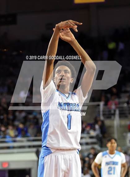 Thumbnail 3 in Washington County vs. Henderson Collegiate (NCHSAA 1A Regional Round) photogallery.