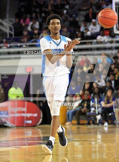 Thumbnail 3 in Washington County vs. Henderson Collegiate (NCHSAA 1A Regional Round) photogallery.