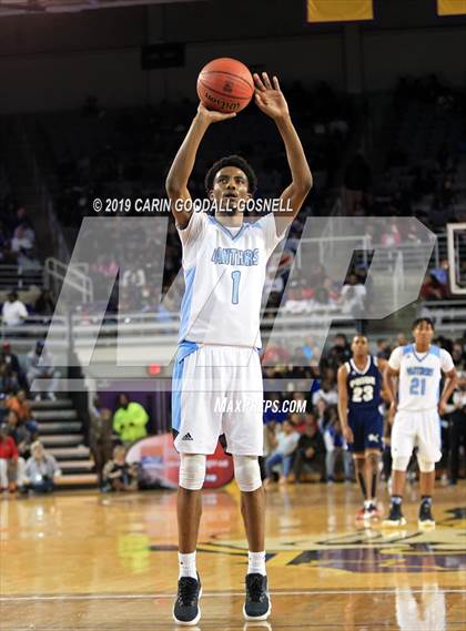 Thumbnail 1 in Washington County vs. Henderson Collegiate (NCHSAA 1A Regional Round) photogallery.