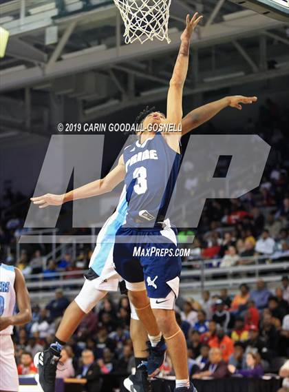 Thumbnail 3 in Washington County vs. Henderson Collegiate (NCHSAA 1A Regional Round) photogallery.