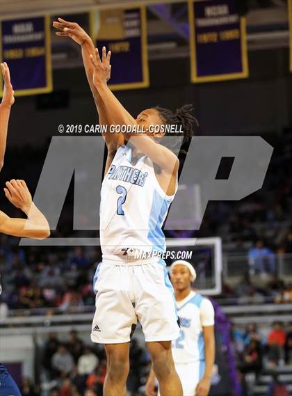 Thumbnail 2 in Washington County vs. Henderson Collegiate (NCHSAA 1A Regional Round) photogallery.
