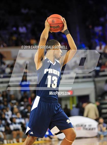 Thumbnail 3 in Washington County vs. Henderson Collegiate (NCHSAA 1A Regional Round) photogallery.