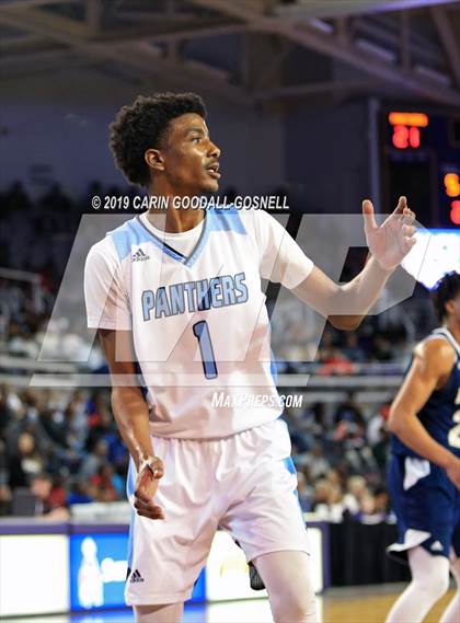 Thumbnail 2 in Washington County vs. Henderson Collegiate (NCHSAA 1A Regional Round) photogallery.