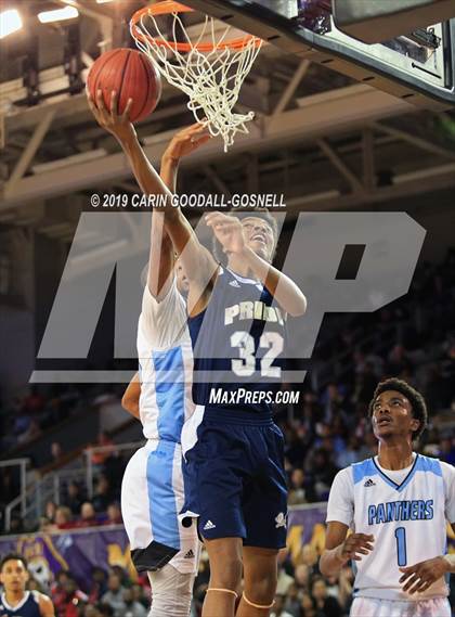 Thumbnail 3 in Washington County vs. Henderson Collegiate (NCHSAA 1A Regional Round) photogallery.