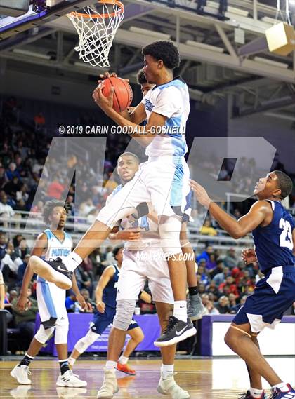 Thumbnail 2 in Washington County vs. Henderson Collegiate (NCHSAA 1A Regional Round) photogallery.