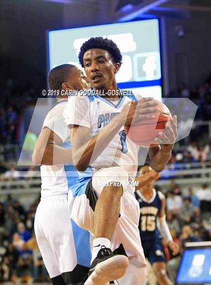 Thumbnail 1 in Washington County vs. Henderson Collegiate (NCHSAA 1A Regional Round) photogallery.