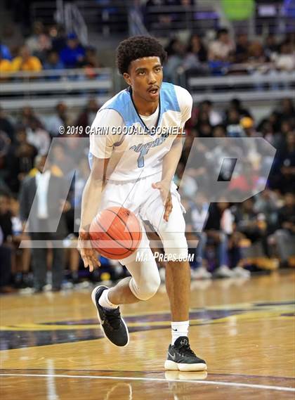 Thumbnail 3 in Washington County vs. Henderson Collegiate (NCHSAA 1A Regional Round) photogallery.