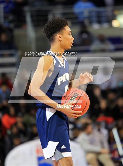 Thumbnail 2 in Washington County vs. Henderson Collegiate (NCHSAA 1A Regional Round) photogallery.