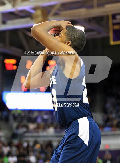Thumbnail 1 in Washington County vs. Henderson Collegiate (NCHSAA 1A Regional Round) photogallery.