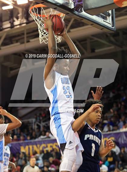Thumbnail 3 in Washington County vs. Henderson Collegiate (NCHSAA 1A Regional Round) photogallery.