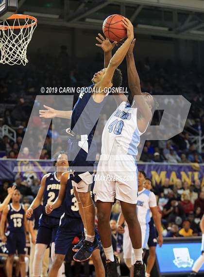 Thumbnail 2 in Washington County vs. Henderson Collegiate (NCHSAA 1A Regional Round) photogallery.
